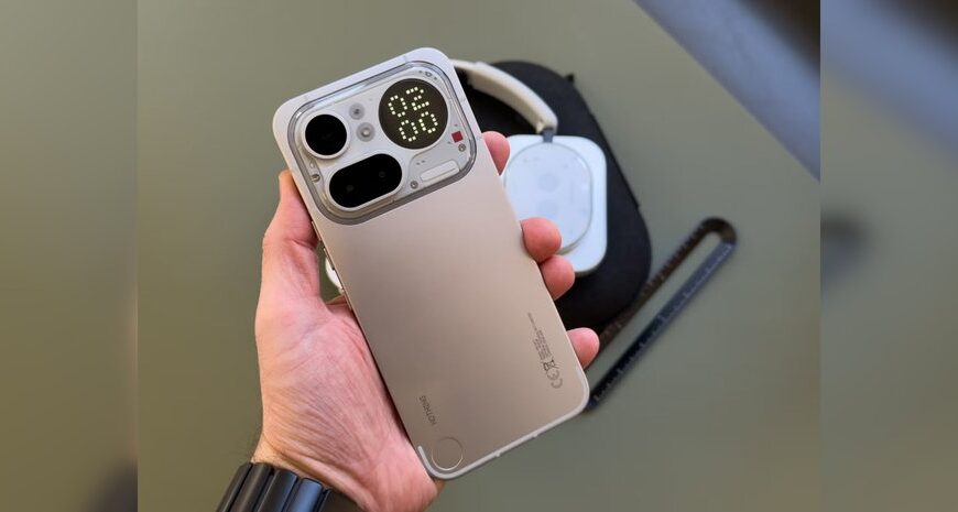 Nothing Phone (4a) Pro: Бюджетний Android-смартфон, що вражає (фото)