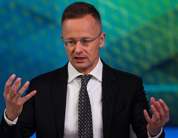 Зеленський говорить правду: МЗС спростовує заяви Сіярто про “брехню”