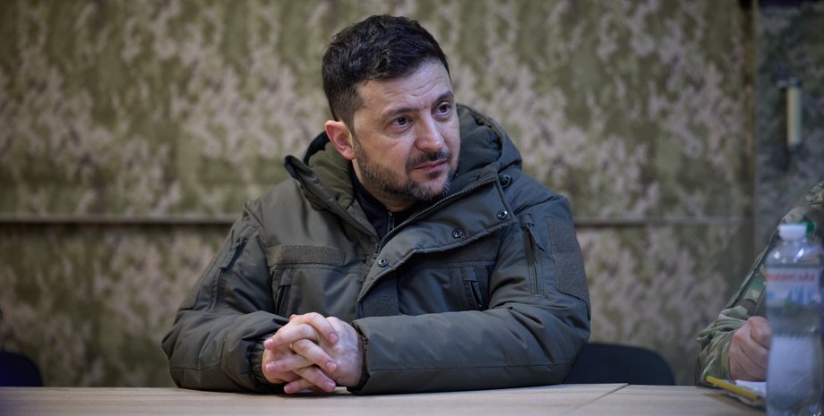 Народний депутат складає мандат: чи готова Верховна Рада до мобілізації обранців на фронт? 2 Народний депутат складає мандат: чи готова Верховна Рада до мобілізації обранців на фронт? 2