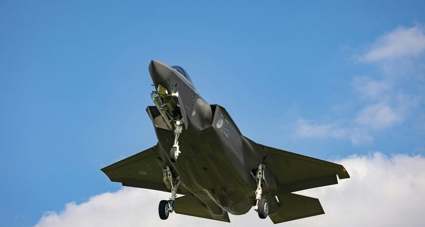 Головна 47 Іран збив американський F-35: екстрене приземлення літака