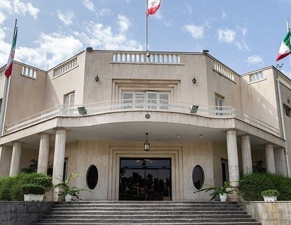 Головна 71 ЦАХАЛ атакував резиденцію Масуда Пезешкіана: перші кадри удару