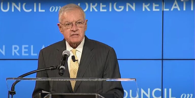 Келлог побачив у Зеленському "жорсткого" лідера, порівнявши його з Трампом 14