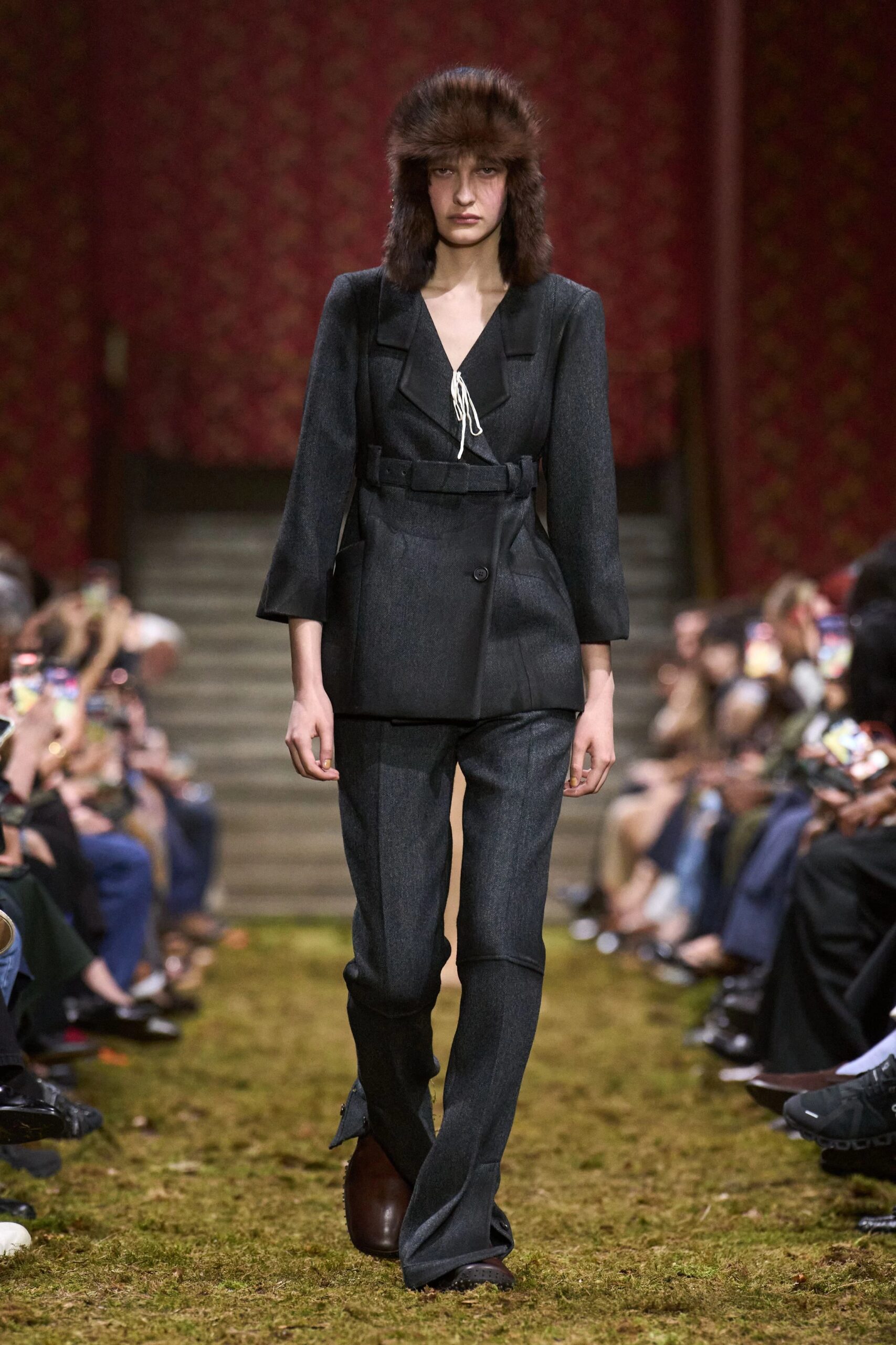 Miu Miu 2026/2027: Міучча Прада розкриває філософію мінімалізму у новій колекції