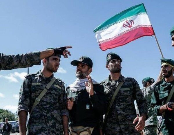 Трамп погрожує атакою на енергетику Ірану, Тегеран обіцяє дзеркальну відповідь