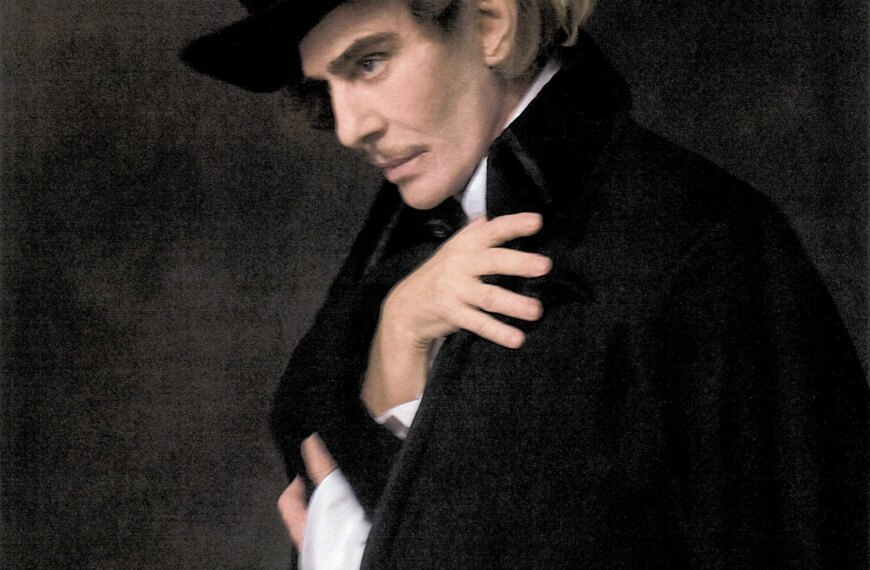 Головна 49 Джон Гальяно оживляє моду: новий етап кар’єри в Zara