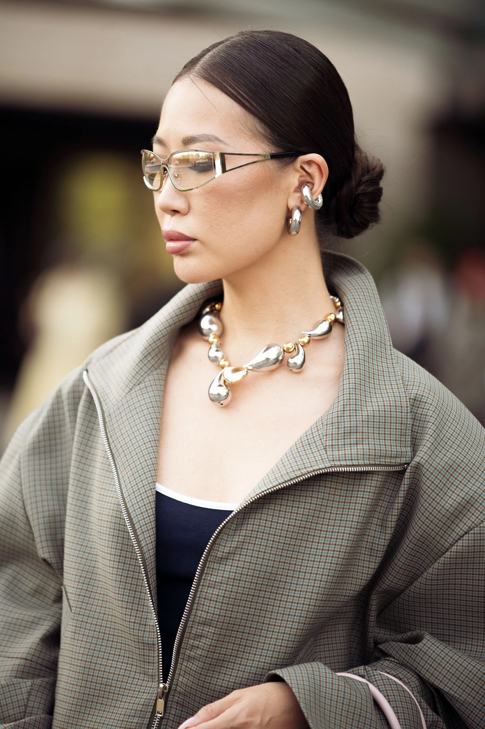 Забудь про косметичку: сережки-трансформери стануть твоїм секретом краси у 2026 році8