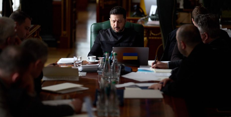 Зеленський та лідер ОАЕ узгодили кроки допомоги Україні після удару Ірану