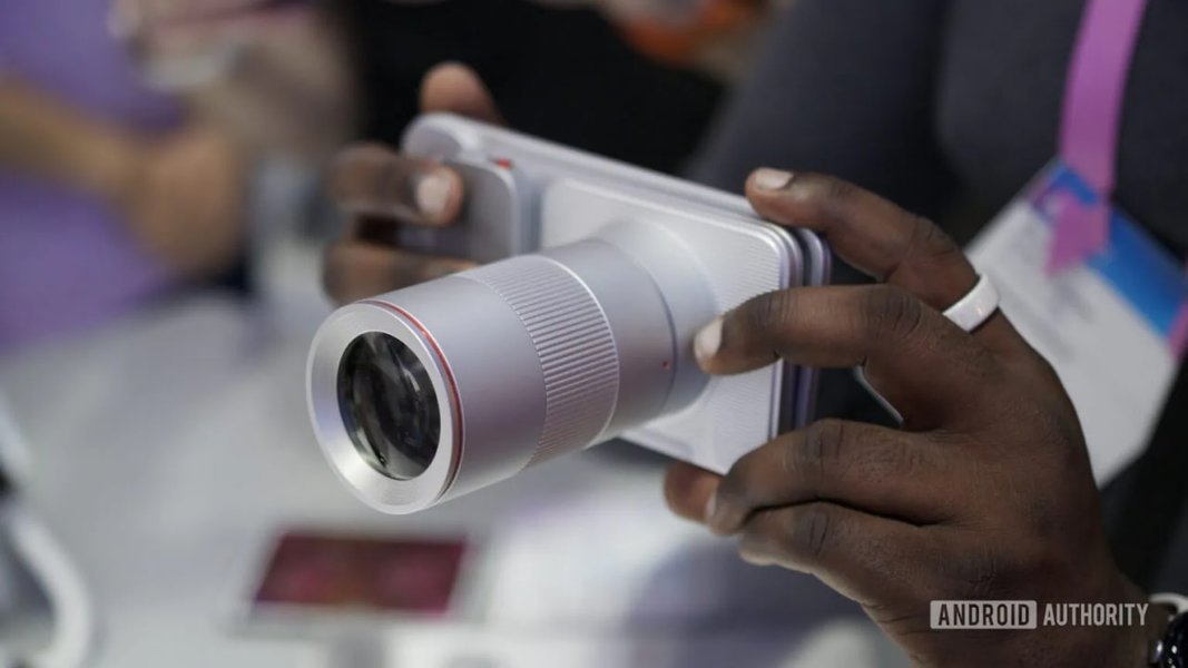 Android-флагман підірвав ринок: розкрито секрети пристрою, що конкурує з iPhone 21