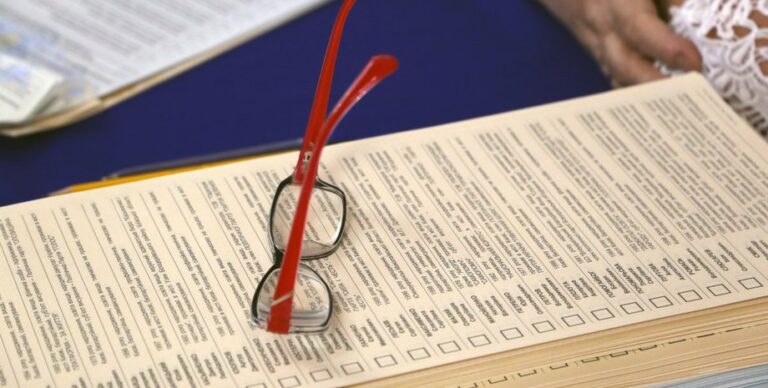 Українці за кордоном та ВПО: як отримати виборче право під час війни 27 Українці за кордоном та ВПО: як отримати виборче право під час війни 13