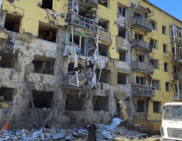 Дружківка на межі зневоднення: як волонтери рятують місто від гуманітарної&hellip;