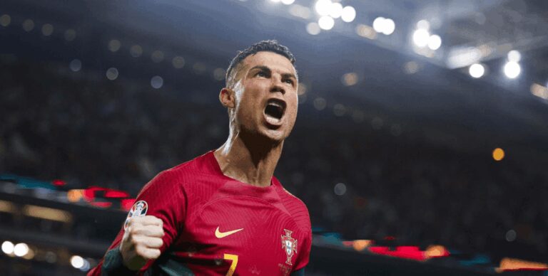 Кріштіану Роналду терміново вивозить свій літак із Саудівської Аравії через небезпеку обстрілів 11 Кріштіану Роналду терміново вивозить свій літак із Саудівської Аравії через небезпеку обстрілів 11