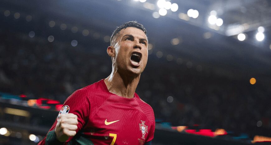 Головна 112 Кріштіану Роналду терміново вивозить свій літак із Саудівської Аравії через…