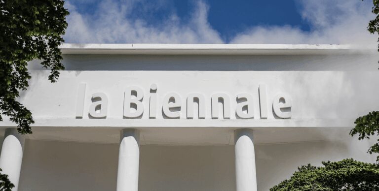 Росія прагне на Бієнале-2026: Україна представляє власну експозицію на виставці 2 Росія прагне на Бієнале-2026: Україна представляє власну експозицію на виставці 2