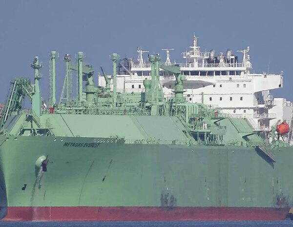 Головна 80 Танкер РФ зазнав аварії та йде на дно у Середземному…