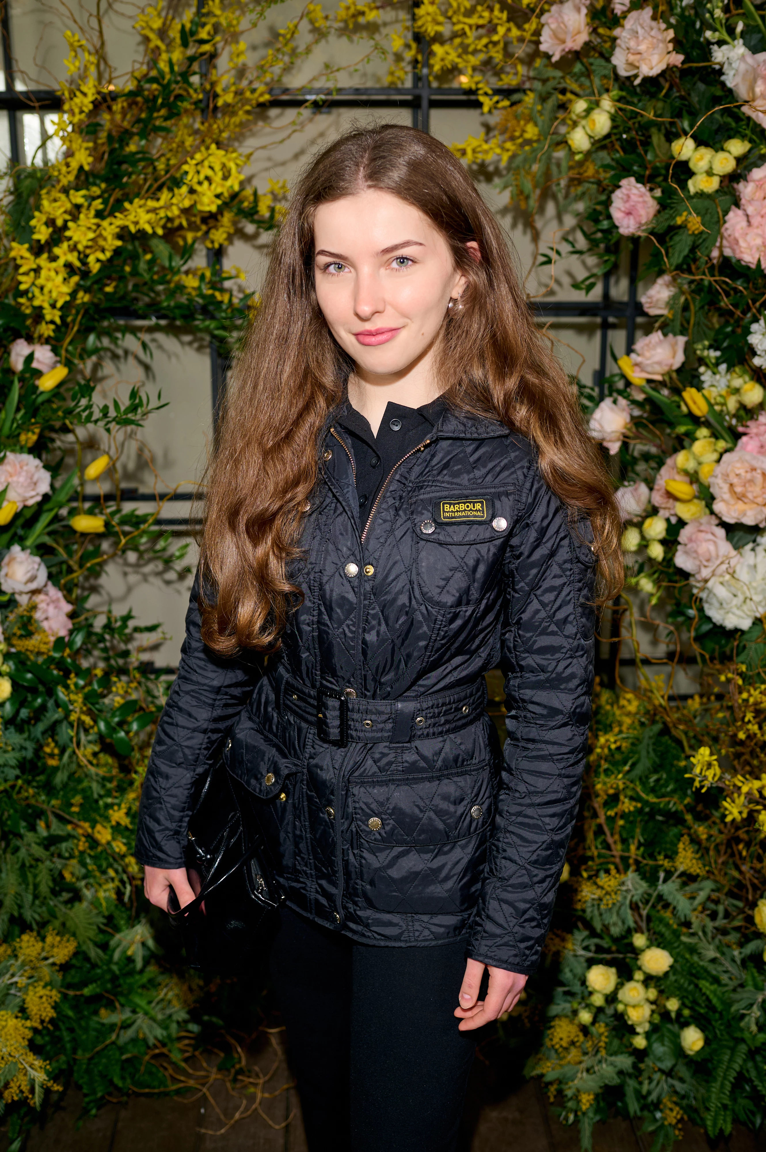 Vogue Ukraine презентував нове видання: розкрито секрети весняного номера93