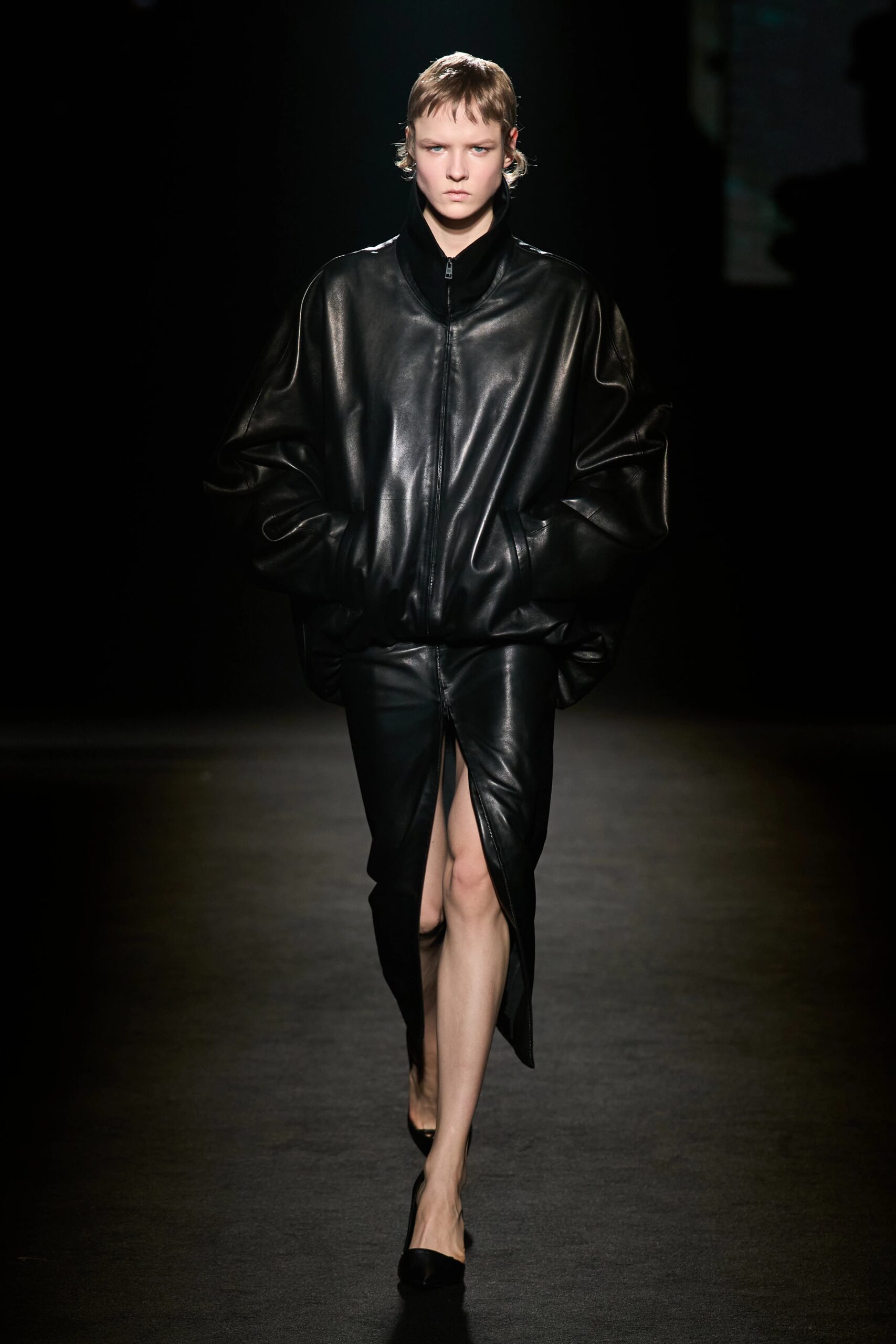 Тиждень моди в Парижі: Balenciaga, LOEWE та Viktoria Beckham представили найсміливіші колекції сезону