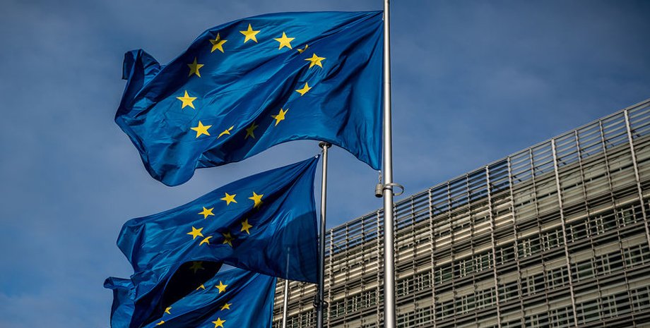 Україна відкриває двері до ЄС: нові кандидати прагнуть долучитися до союзу, повідомляє Politico 2