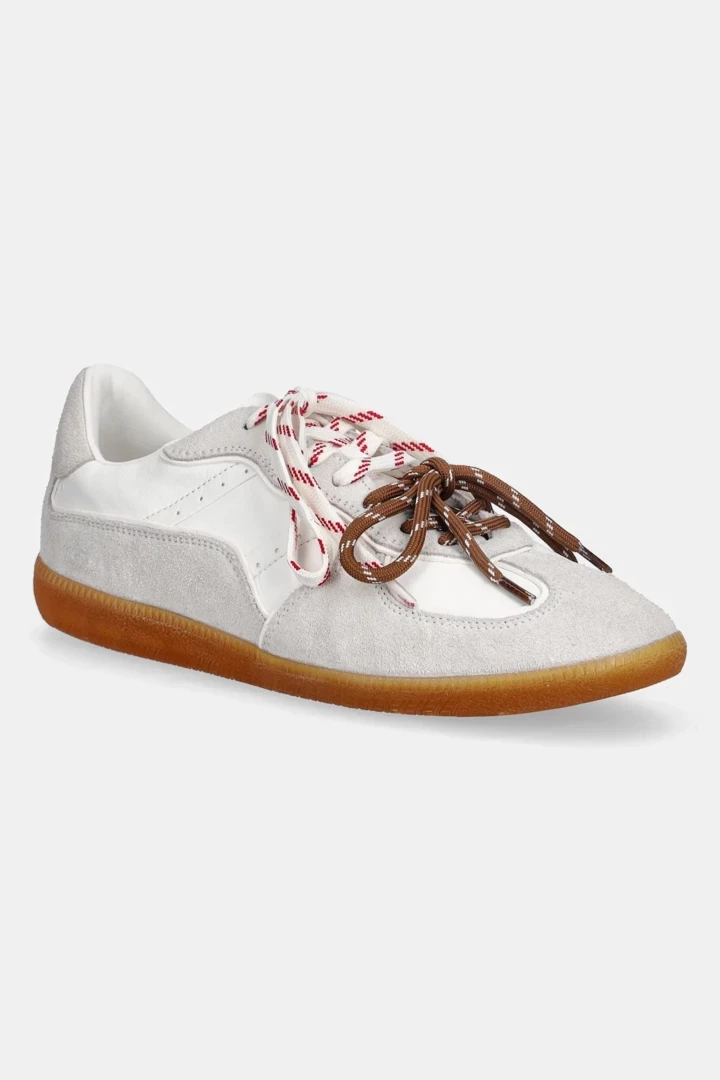 Новий тренд шнурування: як освіжити кросівки до 2026 року одним простим методом7