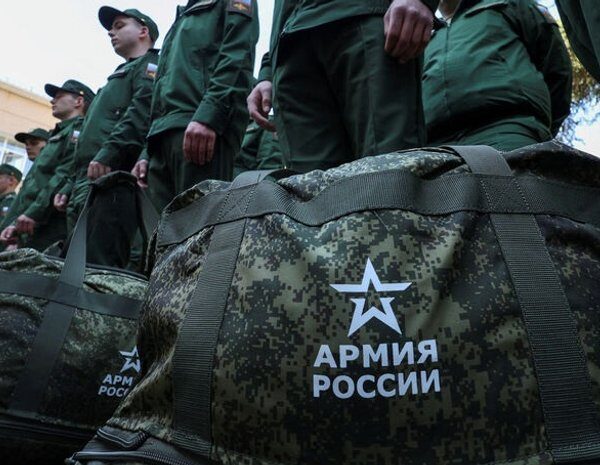 Головна 72 Путін збільшує армію: розбираємо реальний указ і спростовуємо фейки