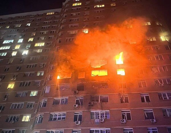 Наслідки атаки “Шахеда” на дев’ятиповерхівку в Кривому Розі: відео з&hellip;