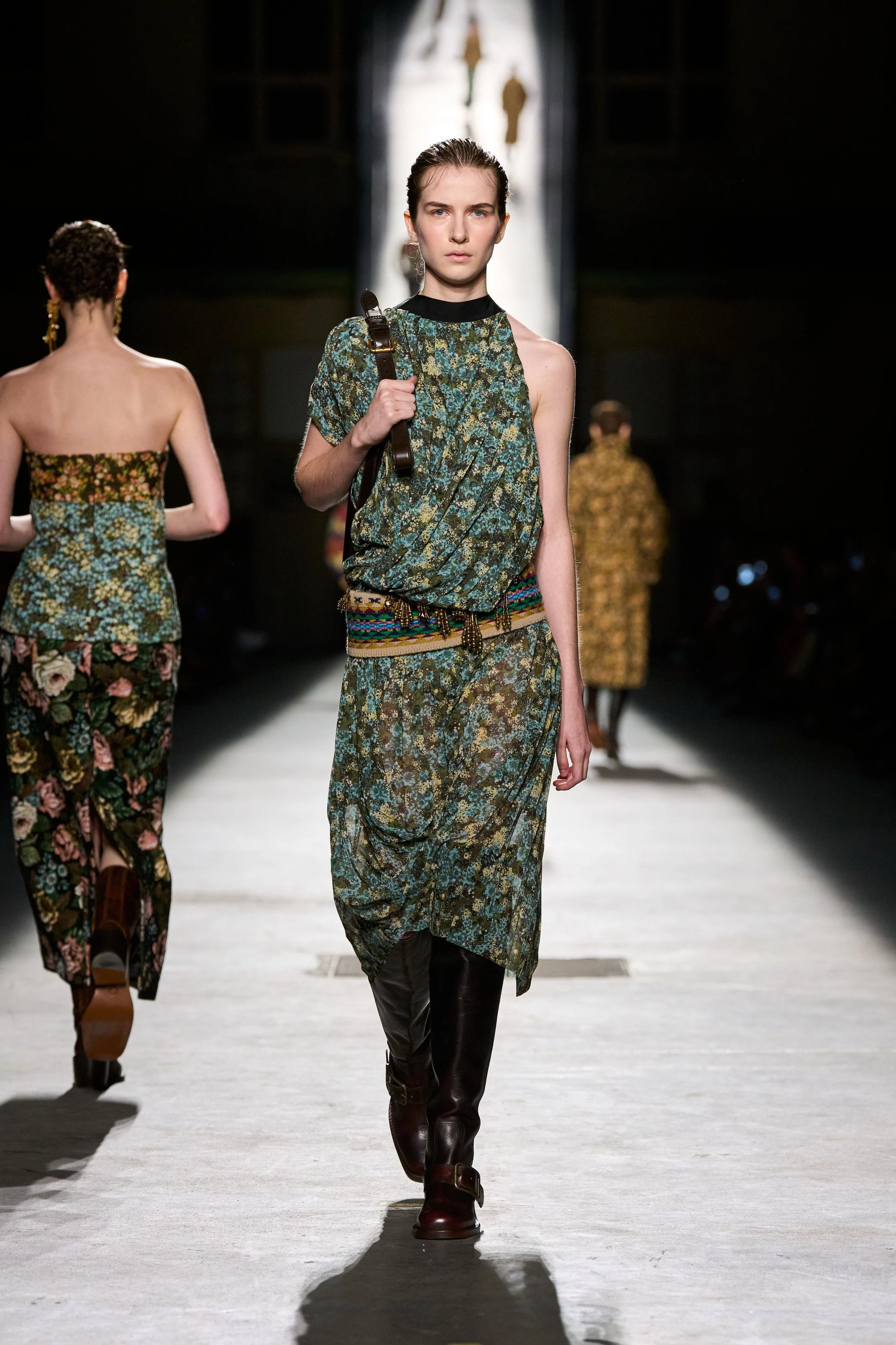 Dries Van Noten повертає молодість: нова колекція осінь-зима 2026/2027 захоплює дух7