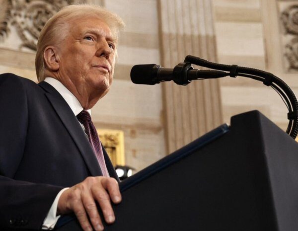 Головна 69 Трамп посилює тиск: США готують нові потужні удари по Ірану