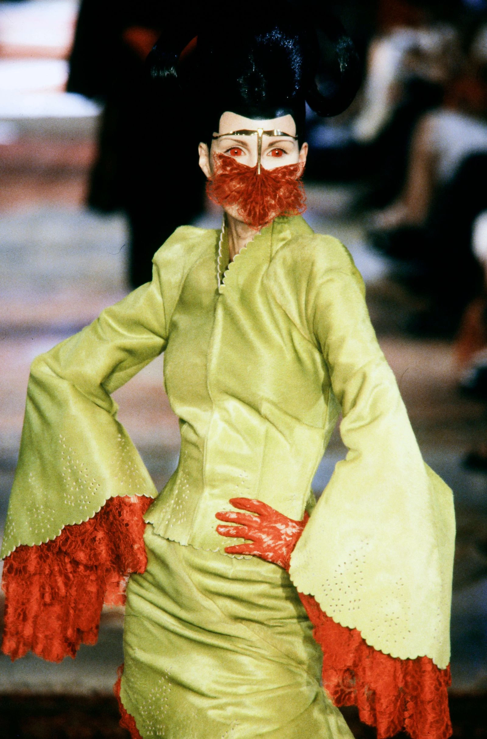 Givenchy Haute Couture, осінь-зима 1997/199816