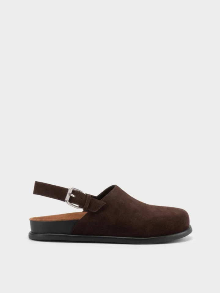 Розкрий весняний стиль: шкіряні клоги захоплюють модний подіум4