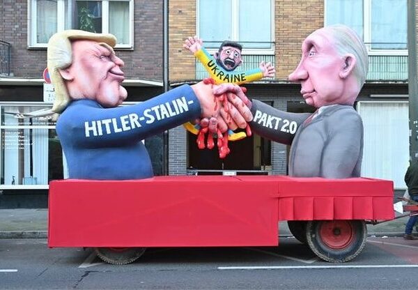 Жак Тіллі: скільки дали скульптору за скандальний арт-об’єкт “Путін у&hellip;