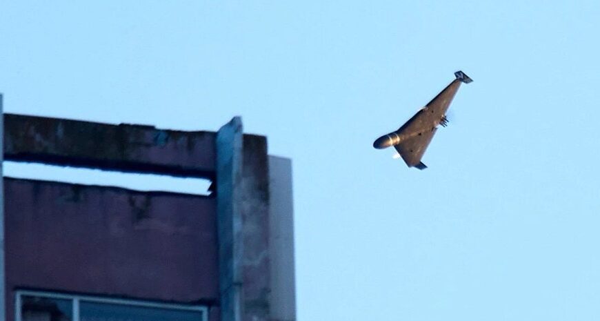 Як дрони-перехоплювачі нищать “Шахеди” на Близькому Сході: вражаючі кадри збиття