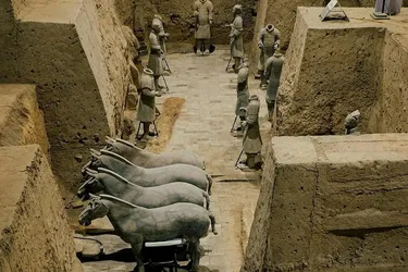 Як археологи досі не наважилися розкрити гробницю першого імператора Китаю