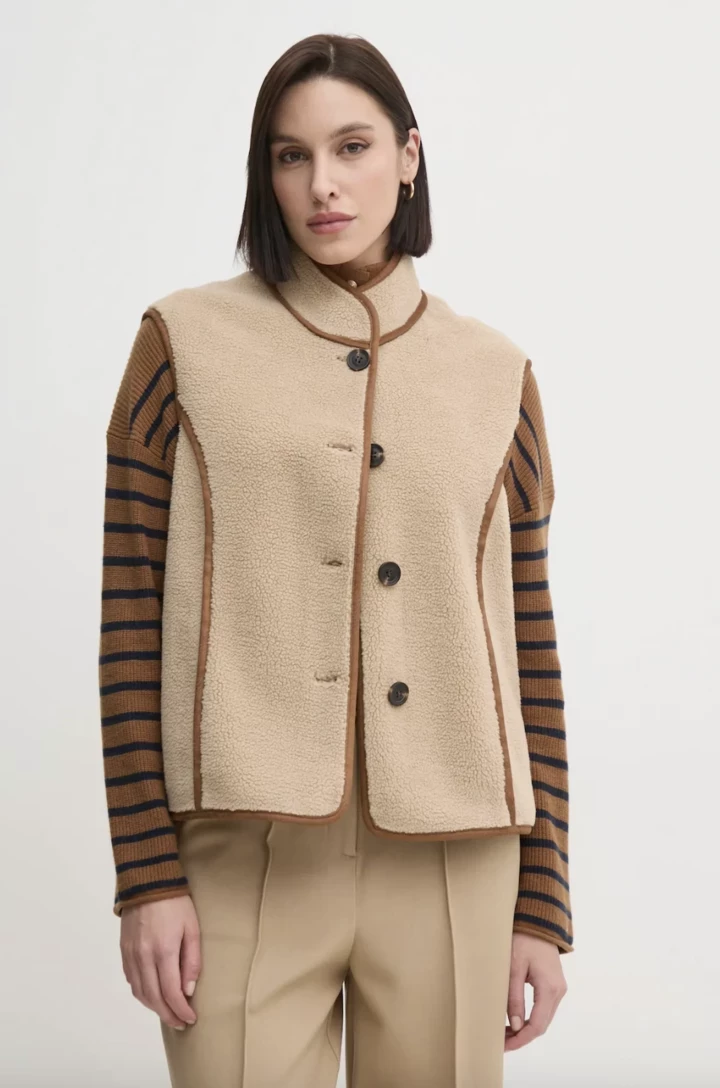 Жилет: весняний тренд, що витісняє бомбери серед модниць 6 Жилет: весняний тренд, що витісняє бомбери серед модниць3