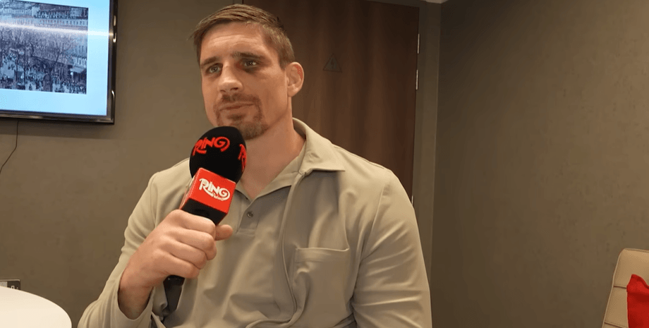 Бій Усик - Ф'юрі: Нідерландець підтримує українця – ексклюзивне відео 2 Бій Усик - Ф'юрі: Нідерландець підтримує українця – ексклюзивне відео 2