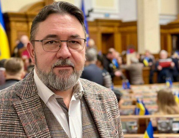 Потураєв вибухнув через “Міндіч-гейт”: “Г*но тече з кранів”