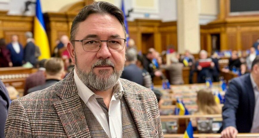 Потураєв вибухнув через “Міндіч-гейт”: “Г*но тече з кранів”