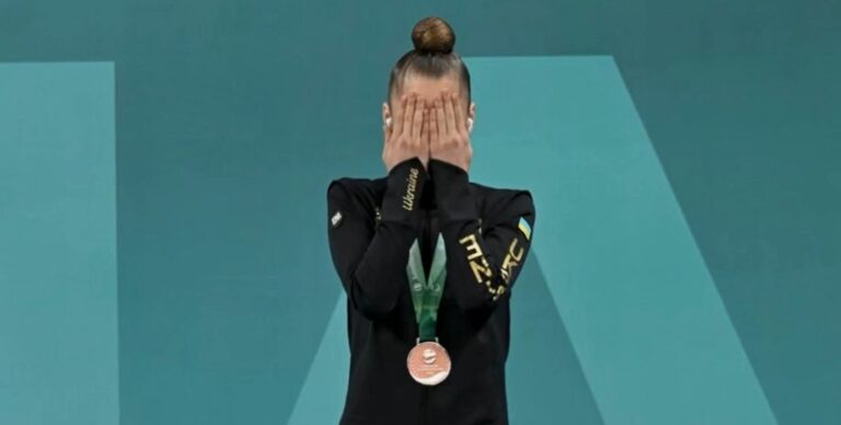 Українська команда влаштувала демарш на Євро-2026: дивіться відео! 4