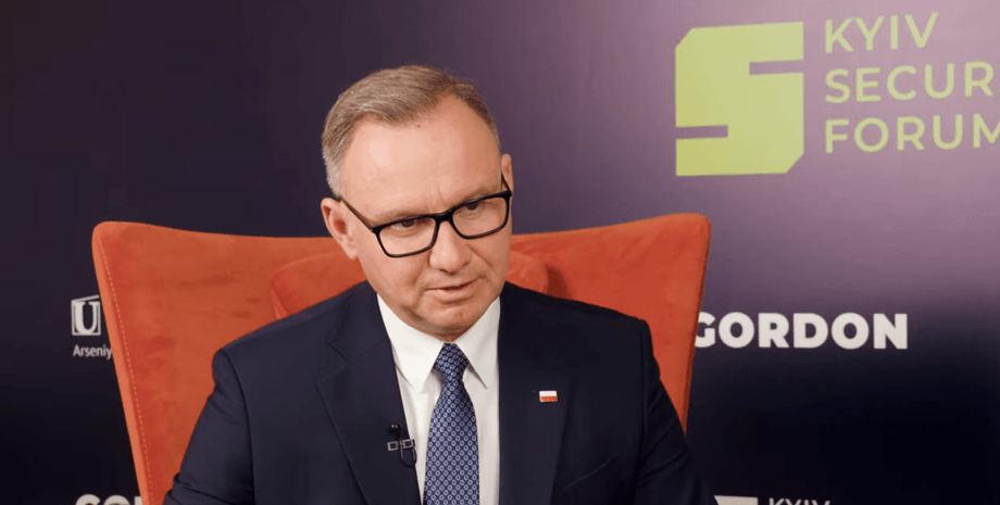 Зеленський стояв на смерть: Дуда розкрив деталі перших годин повномасштабного вторгнення 2 Зеленський стояв на смерть: Дуда розкрив деталі перших годин повномасштабного вторгнення 2
