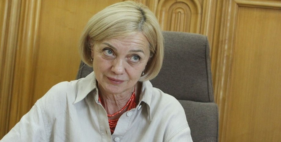 Київський театр не відмовляється від російськомовних вистав: позиція омбудсменки 2 Київський театр не відмовляється від російськомовних вистав: позиція омбудсменки 2