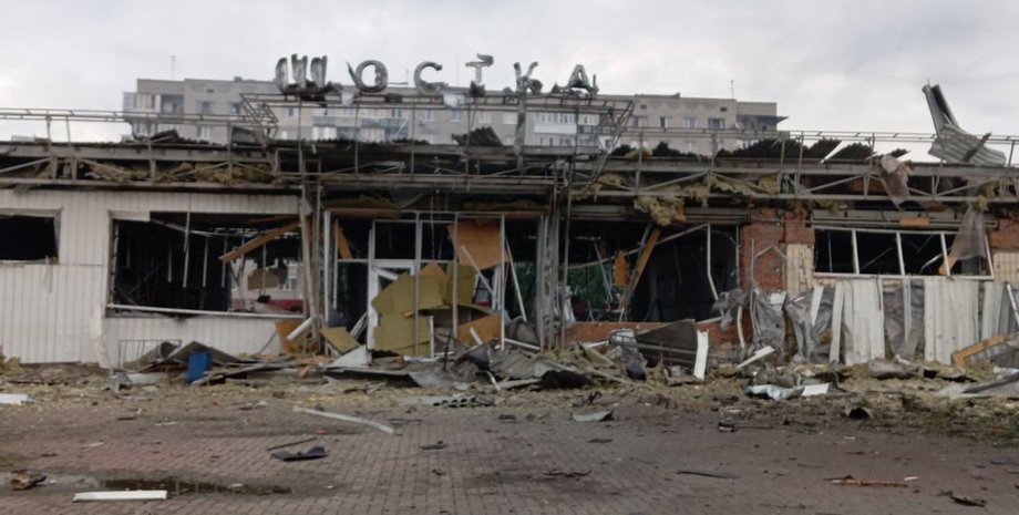 Знищено вокзал у Шостці: дронова атака росіян змінила вигляд міста 5