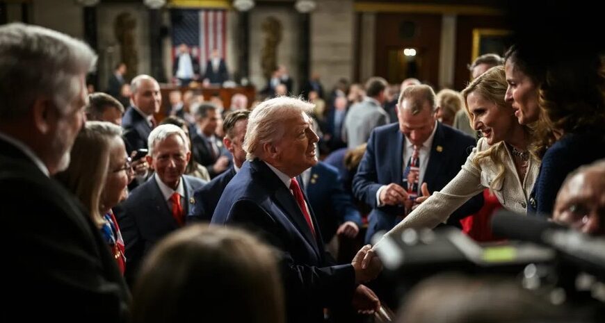 Головна 60 Проміжні вибори в США: як Трамп змінює правила гри, щоб захопити Конгрес