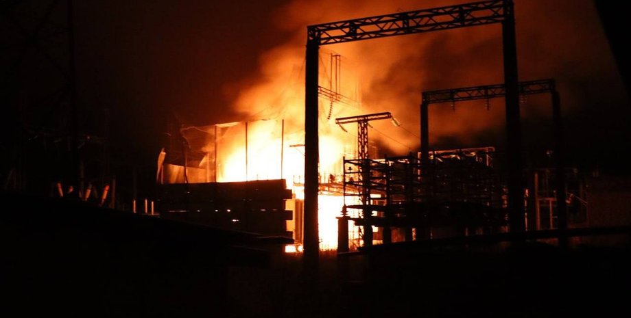 БПЛА атакували завод "Прогрес" у Мічурінську: звіт про удари по військових об'єктах РФ 4 БПЛА атакували завод "Прогрес" у Мічурінську: звіт про удари по військових об'єктах РФ 4