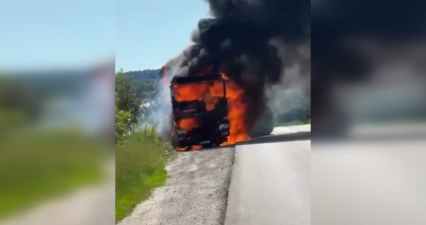 Харківщина під обстрілом: Росія влучила в автомобіль м’ясокомбінату – ексклюзивне відео