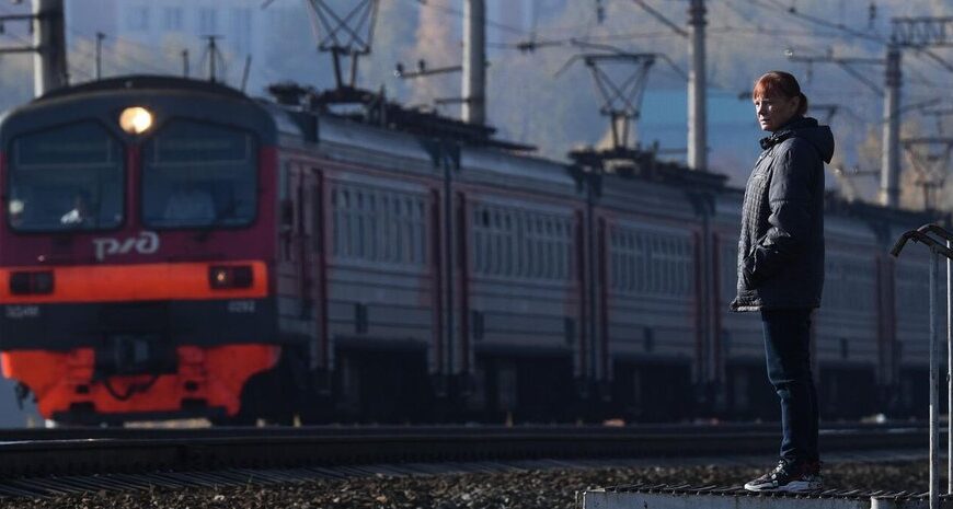 Окупація Криму: Росія обмежує рух потягів світловим днем