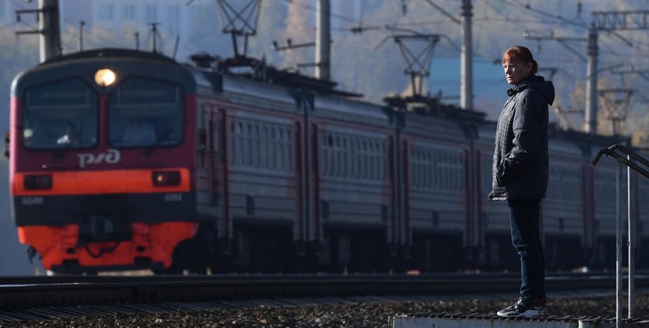 Окупація Криму: Росія обмежує рух потягів світловим днем 2 Окупація Криму: Росія обмежує рух потягів світловим днем 2