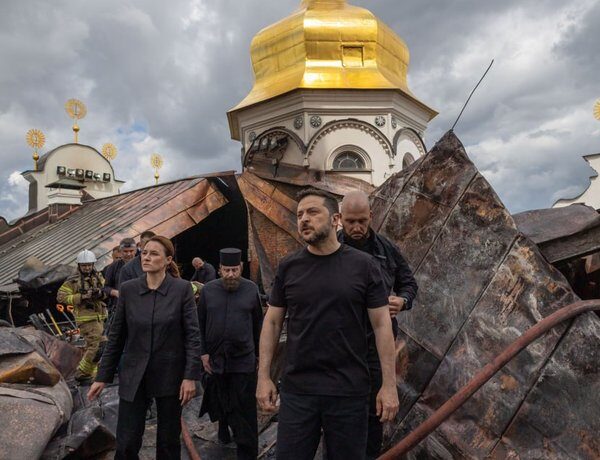Головна 89 Зустріч лідерів: Зеленський запрошує Путіна до діалогу на саміті G7