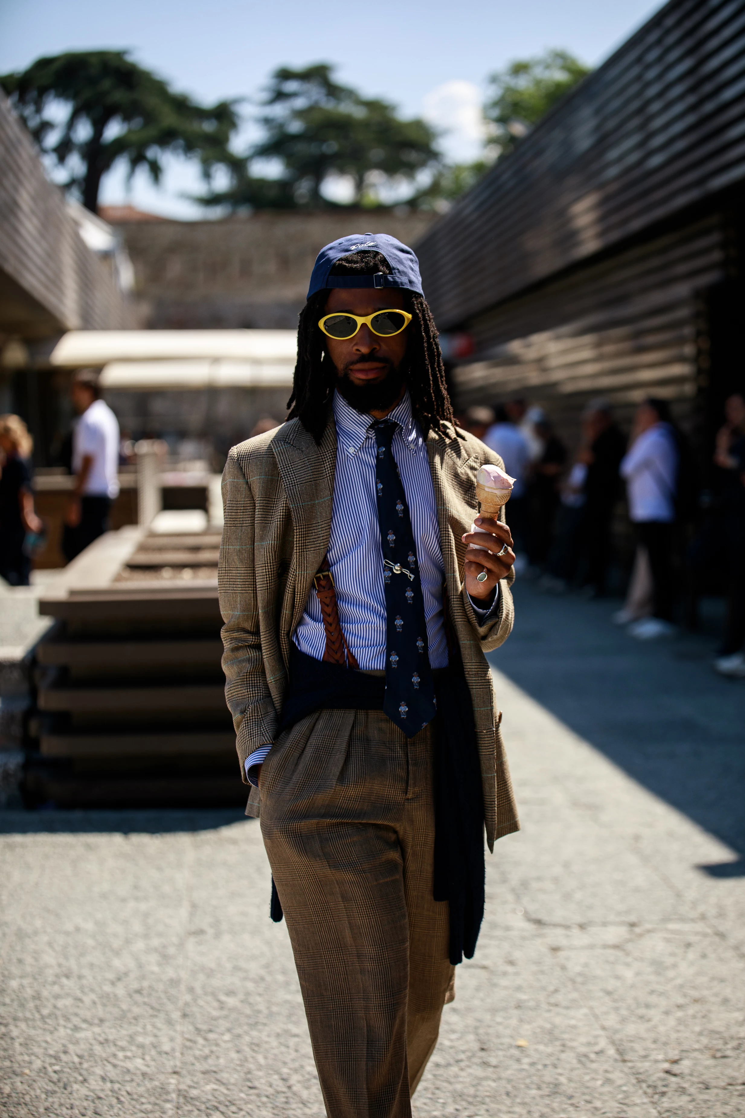 Флоренція палає: стильні образи з Pitti Uomo, що задають тренди 44 Флоренція палає: стильні образи з Pitti Uomo, що задають тренди6