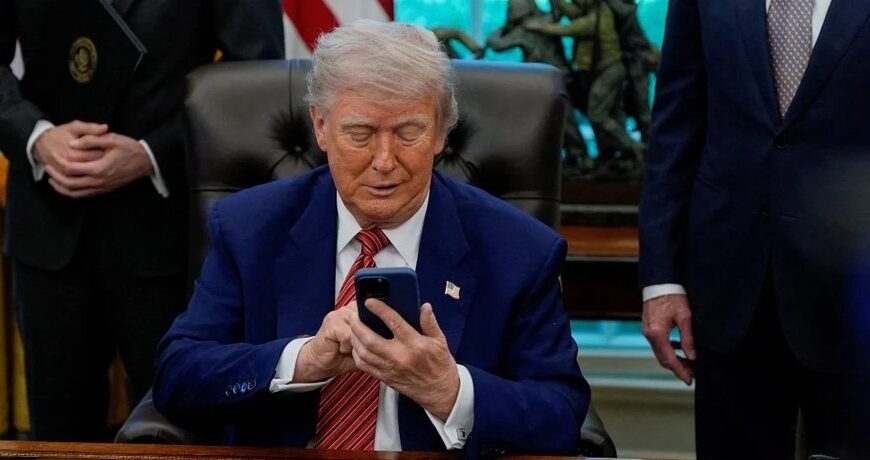 Головна 116 Смартфон Трампа: Знайдено Китайське “Золоте” Походження, Американський Міф Розвінчано