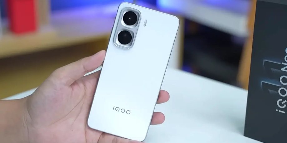 iQOO Neo 11S: розкриваємо параметри майбутнього бюджетного флагмана