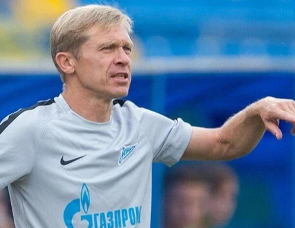 Головна 86 Ексгравець збірної України відвідав окупований Луганськ: зустріч з “ватажком”