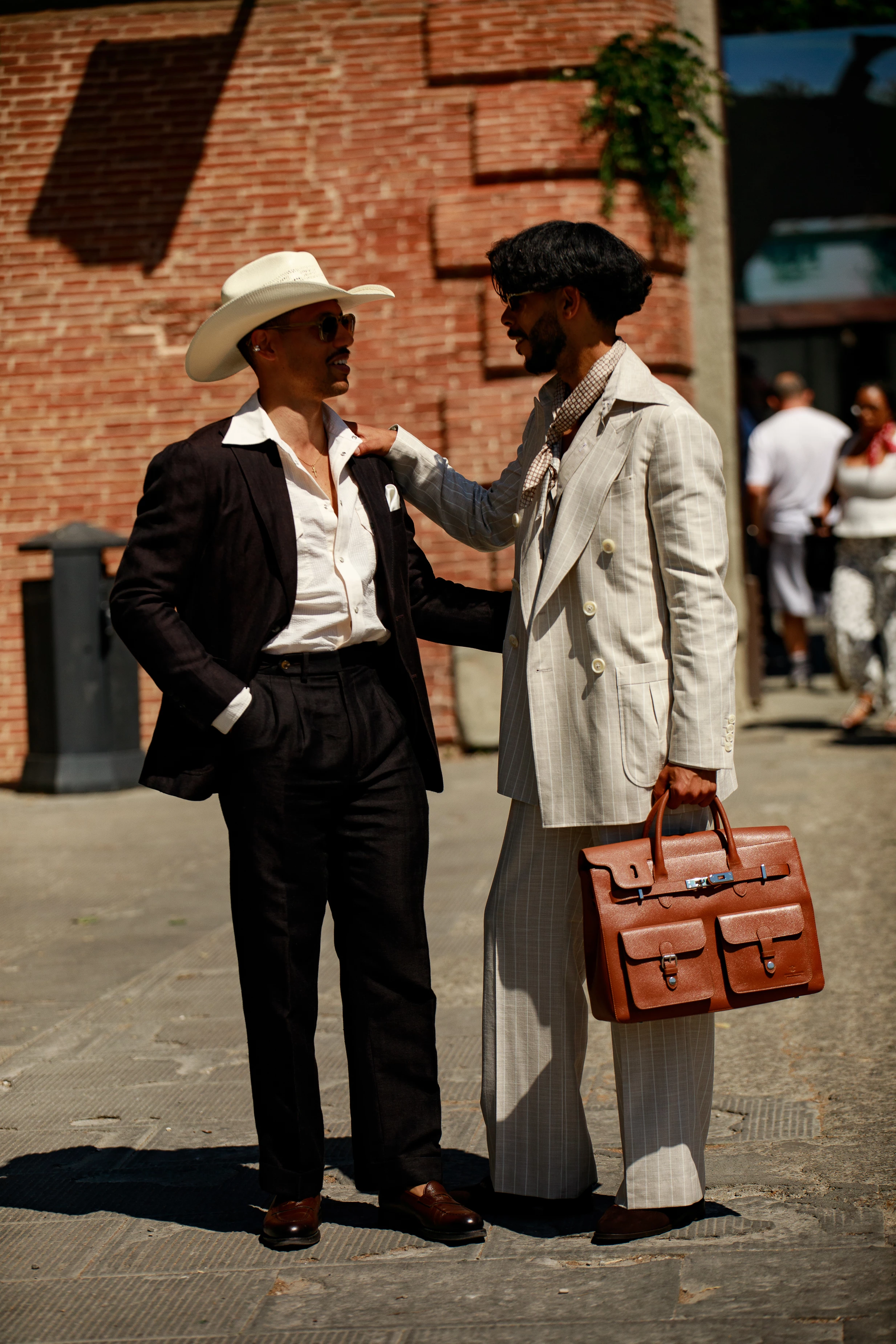 Флоренція палає: стильні образи з Pitti Uomo, що задають тренди 50 Флоренція палає: стильні образи з Pitti Uomo, що задають тренди12